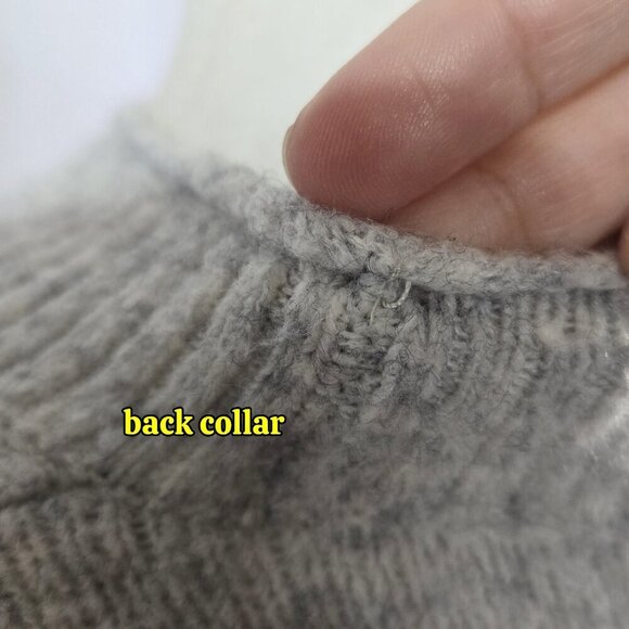 J. Crew Merino Wool Blend Gray Black Colorblock Mockneck Sweater Soft Cozy BV340 - Picture 9 of 9